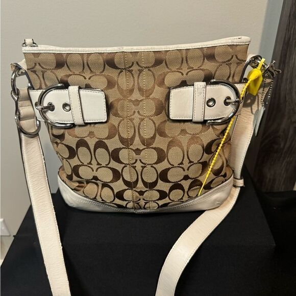 Coach Crossbody Bag - Picture 1 of 12